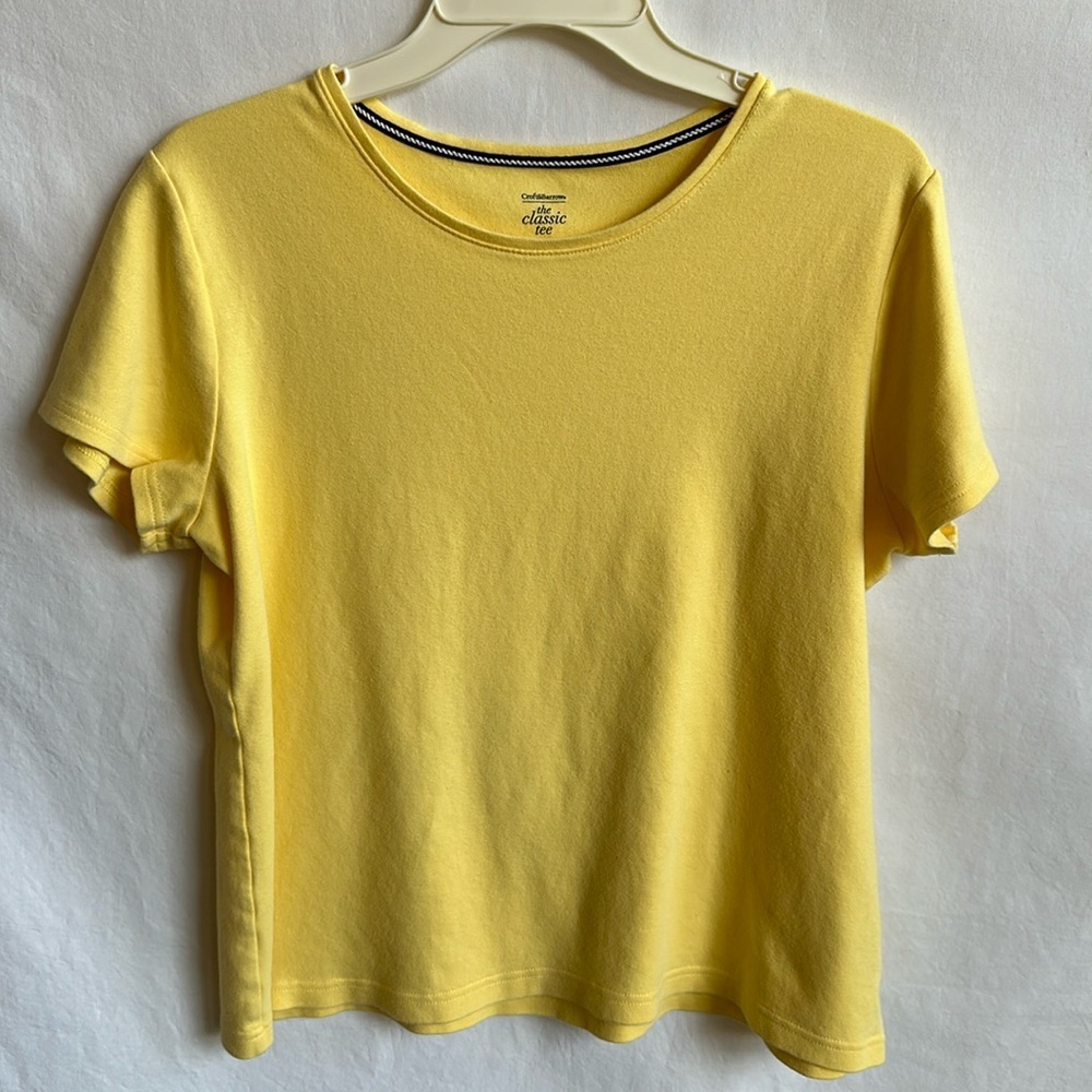 Croft & Barrow yellow The Classic Tee, size PL